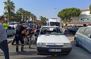 Kuşadası’nda otomobil yayaya çarptı; 1 yaralı