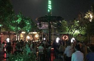 Kuşadası’ndaki işletme Kovid-19 tedbirleri ile...