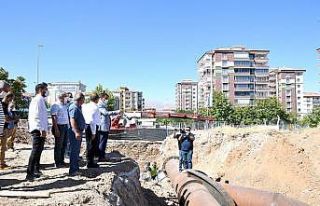 Kuyuönü HES Projesinde enerji üretecek paneller...