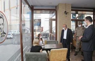 Mardin Valisi Demirtaş, koronavirüs denetimlerine...