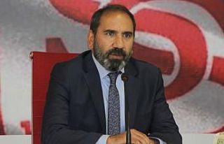 Mecnun Otyakmaz: “Robin Yalçın’ı kadromuza...