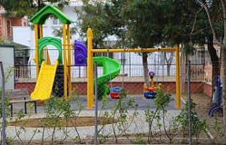 Menderes’te eğitim yuvalarına park