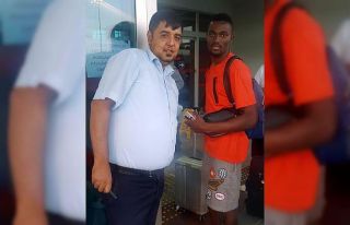 Mensah Kayseri’den ayrıldı