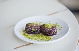 Mor ekmekten sonra mor baklava