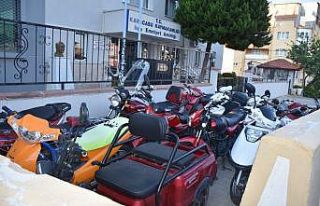 Motosiklet sürücülerine sıkı denetim 27 motosiklet...