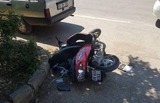 Motosiklet sürücüsü ucuz kurtuldu