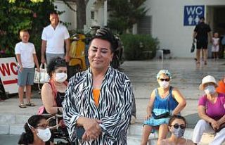 Murat Övüç eylemci kadınlar tarafından kovuldu