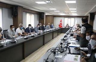Orman yangınları ile mücadele komisyonu toplantısı...