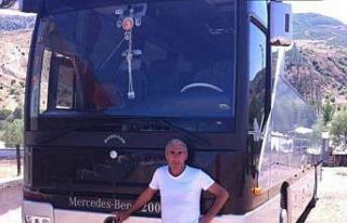 Otobüs kazasında hayatını kaybeden sürücü ve...