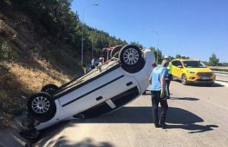 Otomobil takla attı,1 yaralı