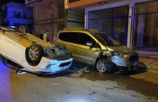 Otomobil takla attı sürücüsü kaçtı