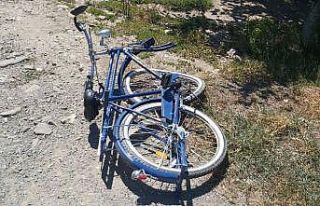 Otomobilin çarptığı bisikletli yaralandı