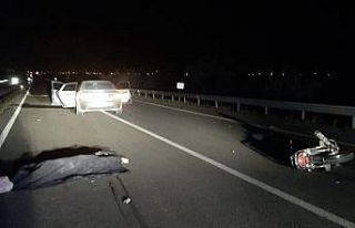 Otomobille motosiklet çarpıştı: 1 ölü, 1 yaralı
