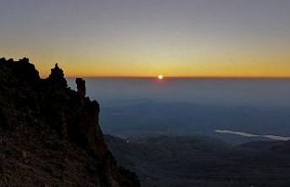 (Özel) Erciyes’te tarifeli zirve tırmanışları...