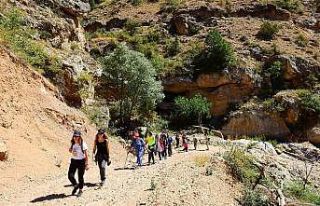 Pandemi sürecinde doğa yürüyüşlerine ilgi arttı