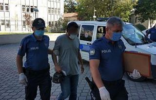 Parkta teşhircilik iddiasına meydan dayağı