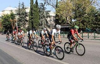 Pedallar zafer için döndü