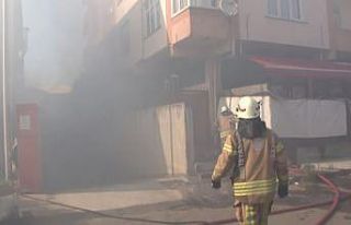 Pendik’te iş yerinde korkutan yangın