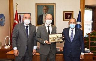 Rektör Erdal’a ziyaretler sürüyor