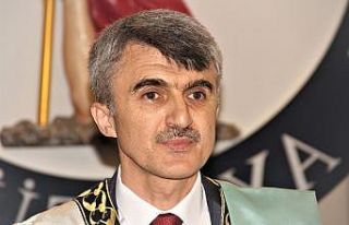 Rektör Uysal: "15 projeye 2 milyon TL’nin...