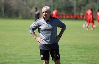 Rıza Çalımbay: “A Milli Takım’da Sivasspor’dan...