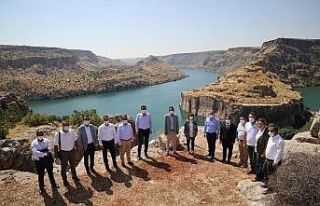 Rumkale’ye Türkiye’nin en büyük cam terası...