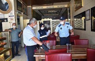 Şahinbey Belediyesi zabıta ekipleri denetimlerini...