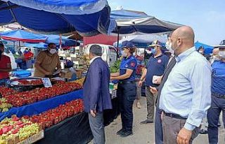 Salı pazarında korona virüs denetimi yapıldı