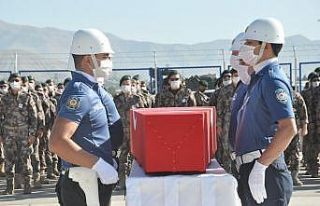 Şehit polisler memleketlerine uğurlandı