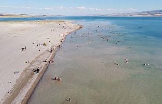 Sıcak hava korona virüsü unutturdu