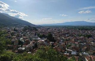 Simav’da 6 ev karantinaya alındı