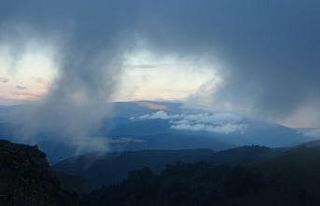 Sis görsel şölen sunuyor