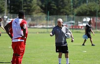 Sivasspor günü tek idmanla tamamladı
