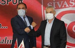 Sivasspor Rıza Çalımbay’la yeniden anlaştı!