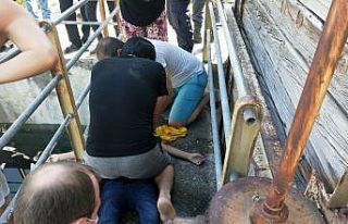 Sulama kanalına düşerek sürüklenen çocuk yaşam...