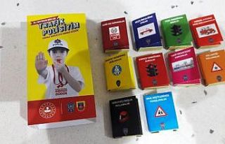 Sürücülere çikolatalı trafik ansiklopedisi dağıtıldı