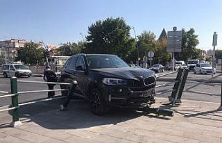 Sürücüsünün direksiyon hakimiyetini kaybettiği...