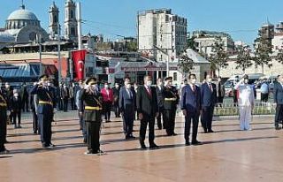 Taksim Meydanı’nda 30 Ağustos Zafer Bayramı töreni...