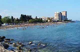 Tarhan’dan uyarı: “Denize girerken de sosyal...