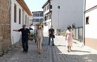 Tarihi Osmaneli konaklarında inceleme