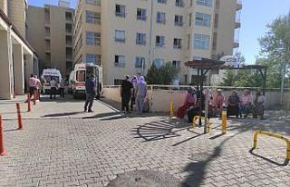 Tarım işçilerini taşıyan minibüs devrildi: 20...