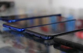 Temizlemek isterken telefonunuzdan olmayın