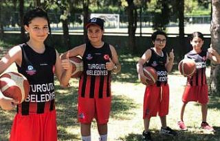 Turgutlu’da çocuklar sporla büyüyor