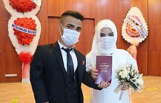 Türkiye şampiyonu ’Cep Herkülü’ dünya evine...