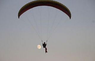 Türkiye’nin en genç yamaç paraşüt pilotu Zafer...
