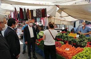 Üsküdar Belediye Başkanı Türkmen maske takana...