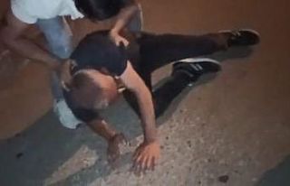 Uyuşturucu sattığı iddia edilen şahsı sokak...