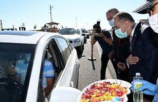 Vali Çuhadar, yol kontrol ve uygulama noktasında...