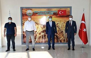 Vali Çuhadar’dan yatırımcı bölge müdürlüklerine...