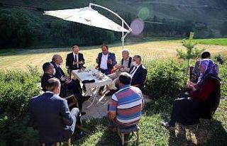 Vali Cüneyt Epcim, şehit aileleri ve 15 Temmuz gazisini...
